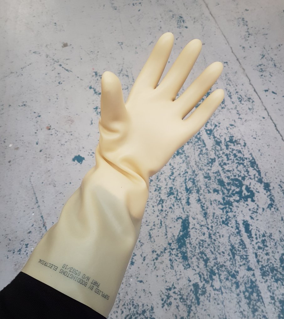 insulated glove